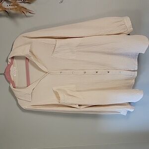 Lightweight flowy puff sleeve button front shirt-Sweet Genesis